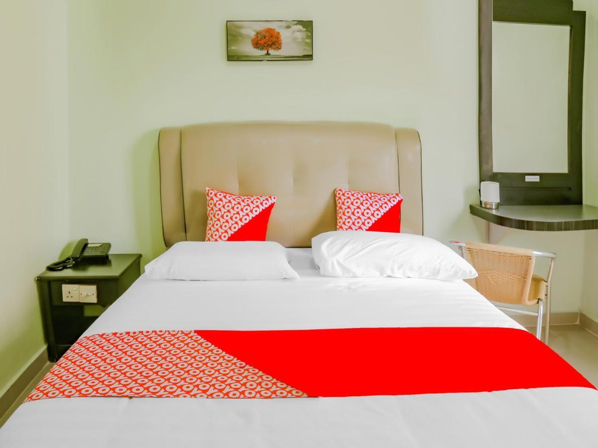 Oyo 90269 Hotel Indorasa 2 Jodoh  外观 照片