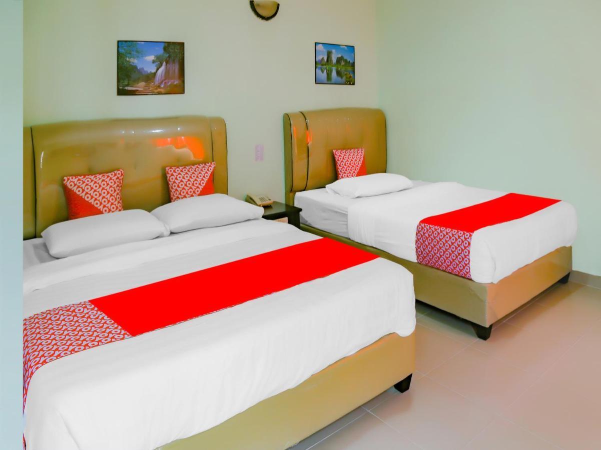 Oyo 90269 Hotel Indorasa 2 Jodoh  外观 照片