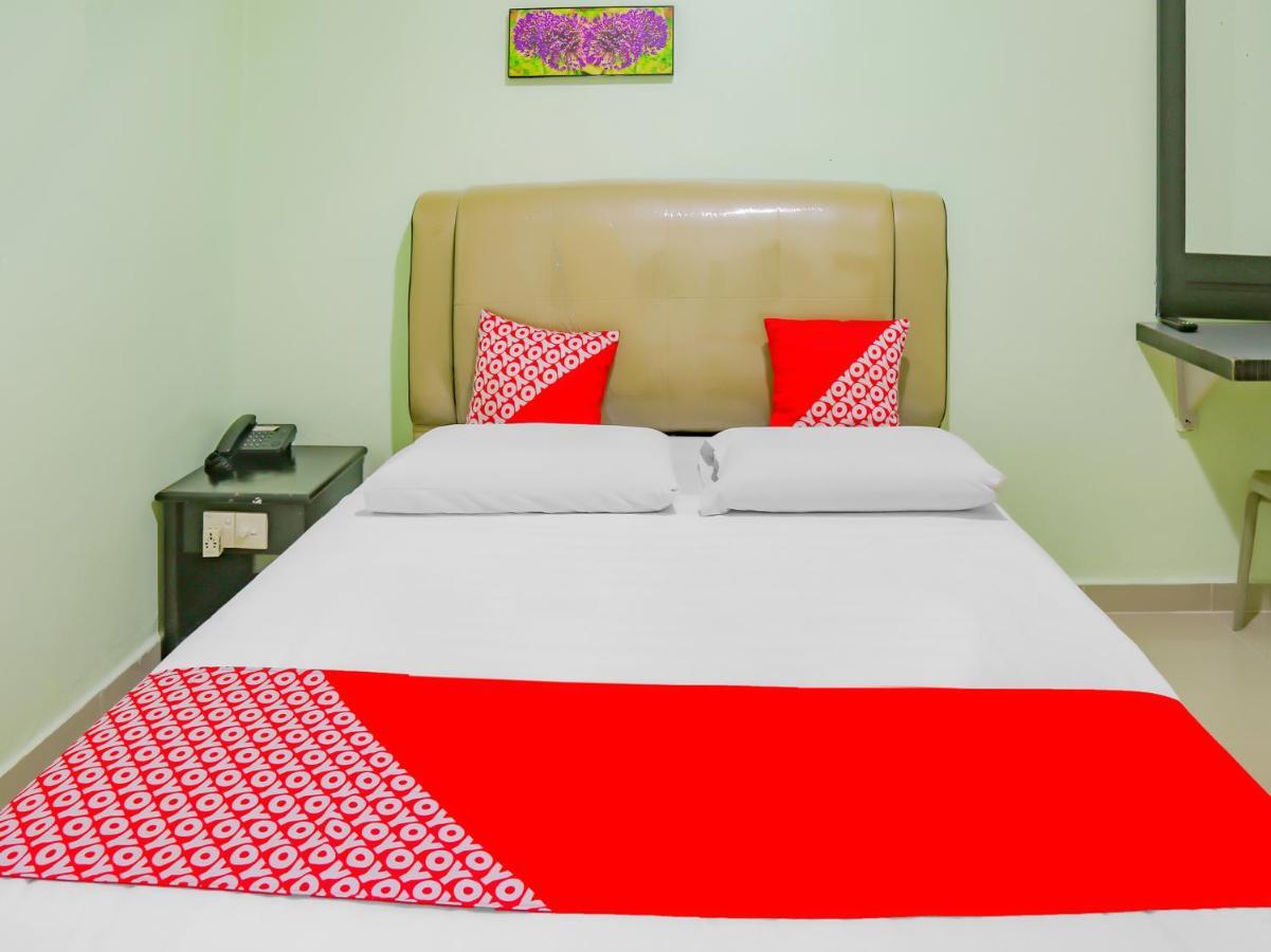 Oyo 90269 Hotel Indorasa 2 Jodoh  外观 照片